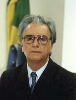 EX-PRESIDENTE ITAMAR FRANCO MORRE AOS 81 ANOS. 